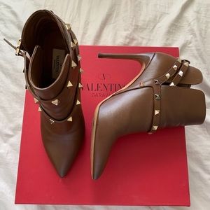 Valentino Bootie